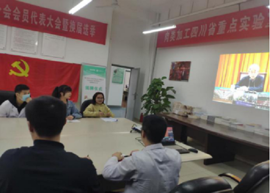 2020.11.18禁忌书屋
研究生党支部深入学习十九届五中全会462.png